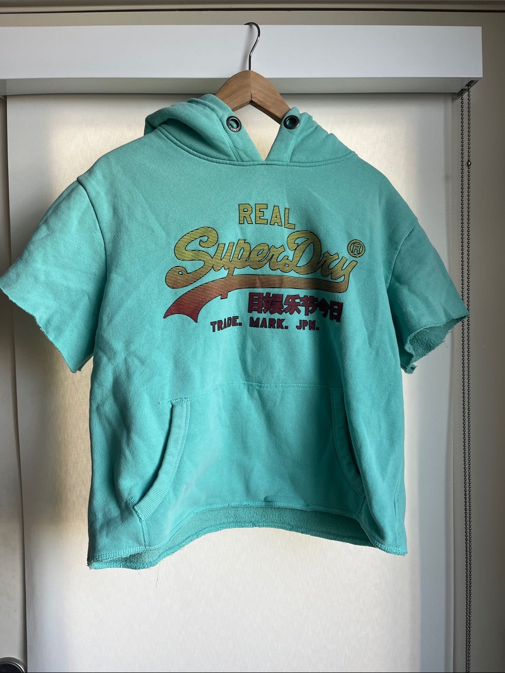 Cut Sleeve & Cropped Super Dry Hoodie